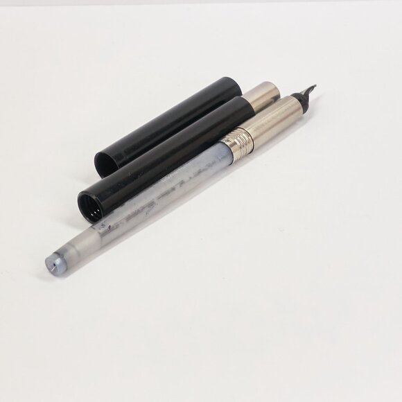 Parker Vector Fountain Pen / Red Barrel / Made in USA / Fine Nib - Picture 14 of 14